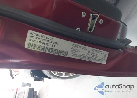 2021 Jeep Cherokee Trailhawk 4X4 from USA, damaged, VIN 1C4PJMBX8MD218960